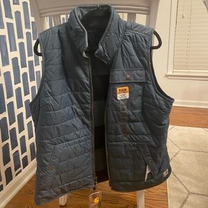 Women’s Carharrt rain defender vest navy